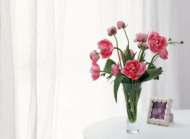 Pink Flowers On Table Paint By Numbers