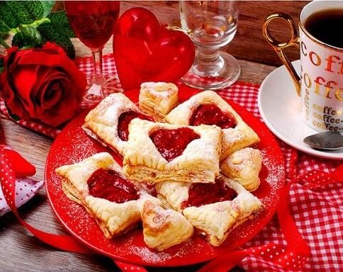 Red Rose with Valentine Cookies paint by numbers