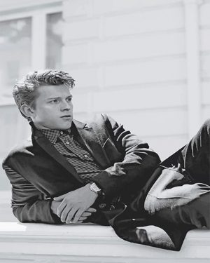 Tom Holland Black And White NEW Paint By Numbers