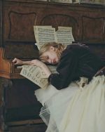 Woman On Piano Paint By Numbers