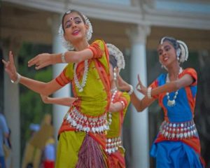 Indian Girls Dancing Paint by numbers